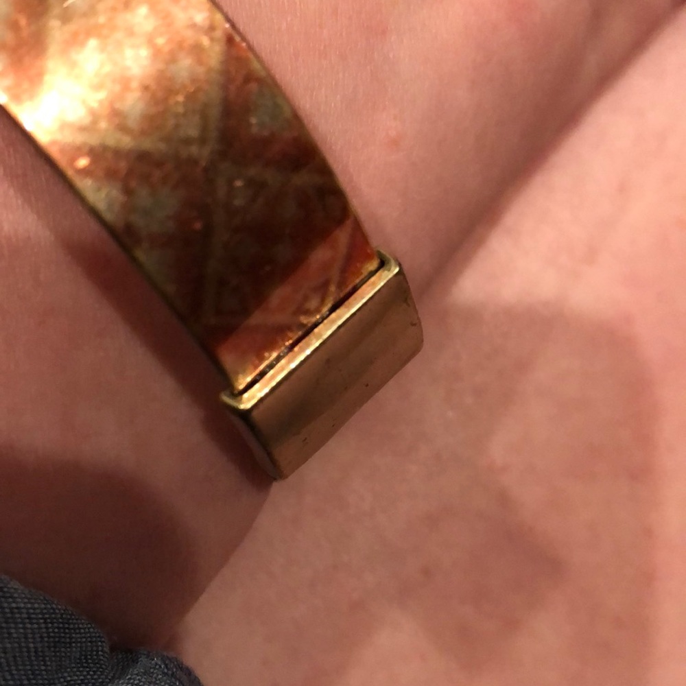 Bangle - Picture 2 of 5